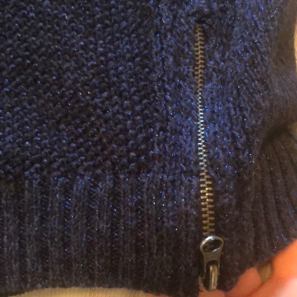 Sparkly blue sweater - Picture 3 of 3